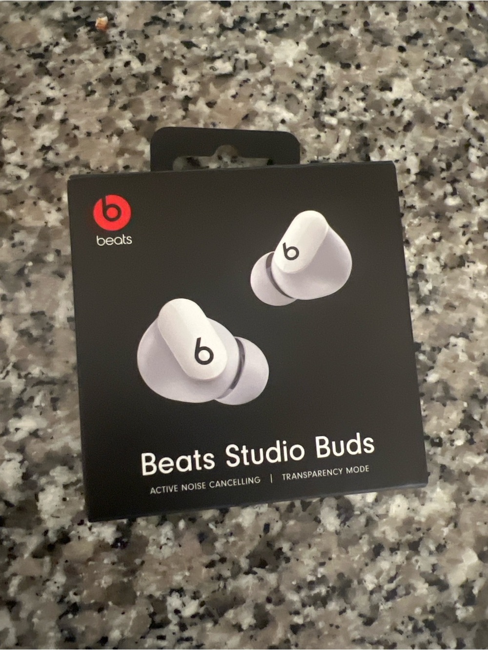 Beats by Dre Beats Studio Buds White Earbuds